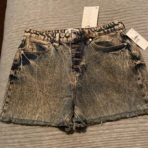 PTCL ethically friendly Indigo Tint Washed Button Fly  jean shorts size 27